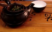 Čínsky polozelený čaj Tie Guan Yin