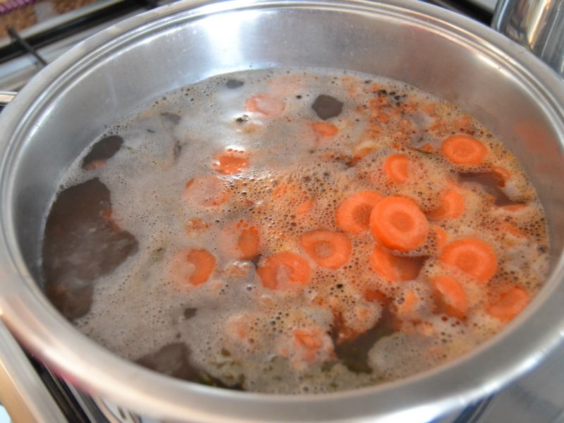 Gazdovská fazuľová polievka