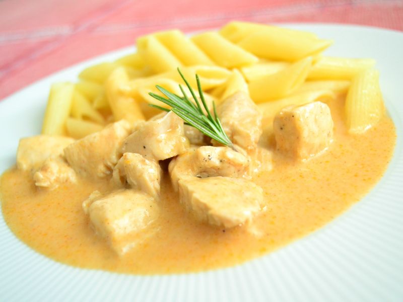 Kurací perkelt s penne